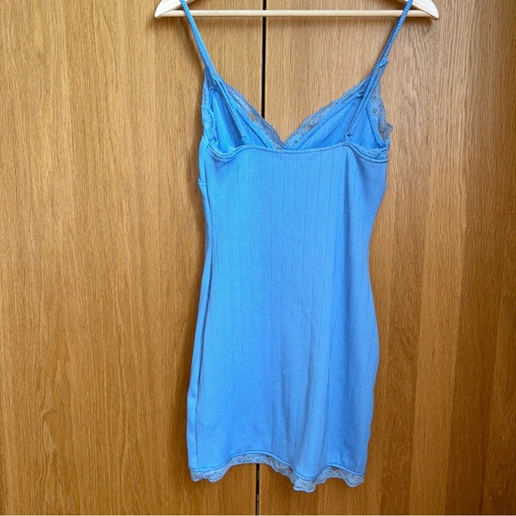 Urban Outfitters- blue mini dress - Picture 2 of 2